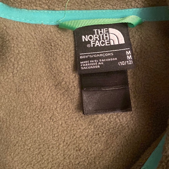 Kids Northface jacket hiking (worn once! olive green) - Picture 4 of 5